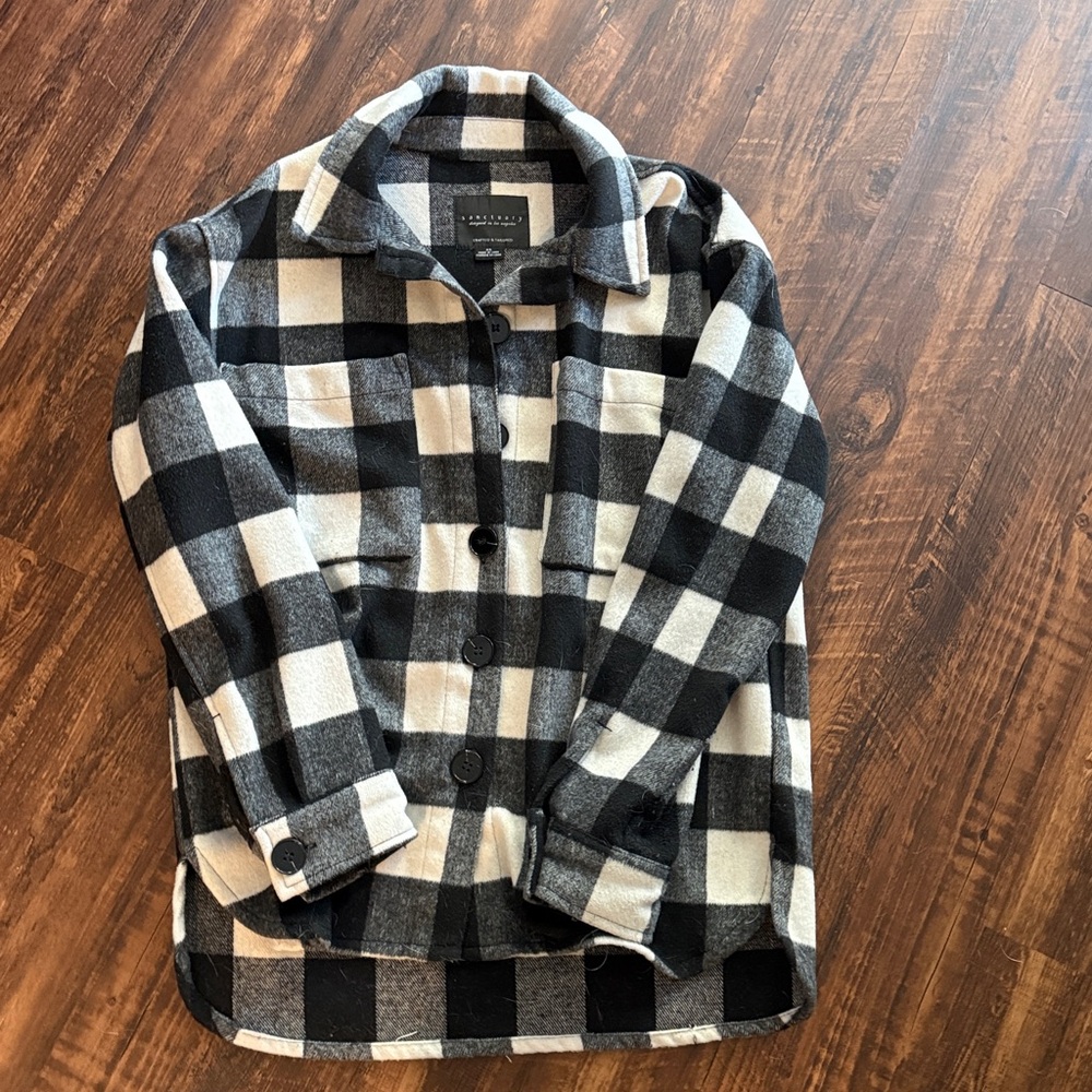 Sanctuary Women’s Black and White Shacket